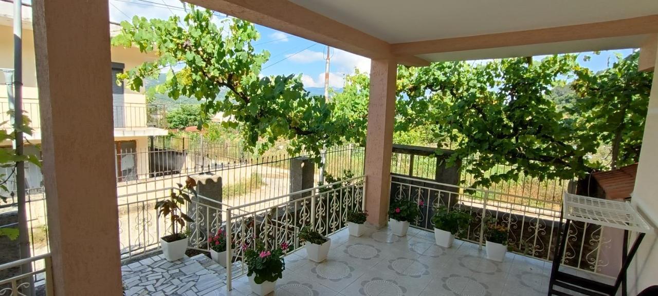 Eljos House Permet Hotel Ngoại thất bức ảnh