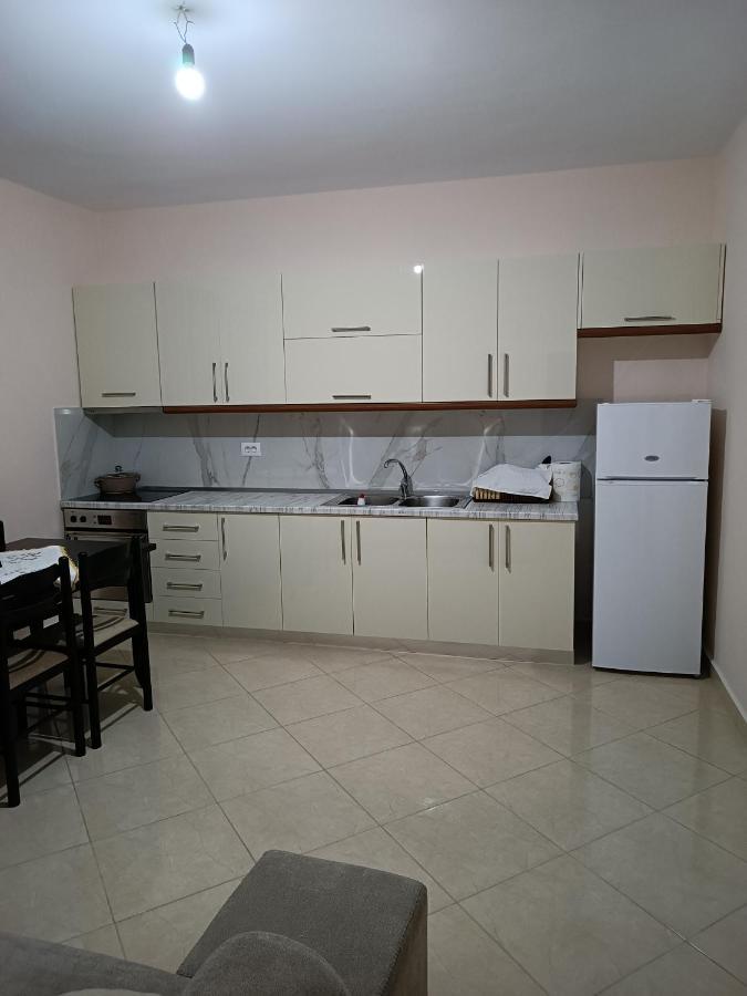 Eljos House Permet Hotel Ngoại thất bức ảnh